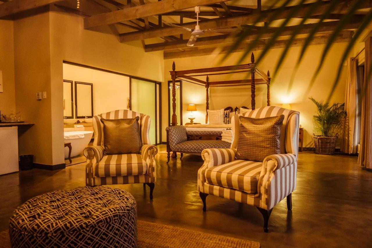 Bushveld Terrace Safari Hotel, Lodge & Spa Phalaborwa Exterior photo